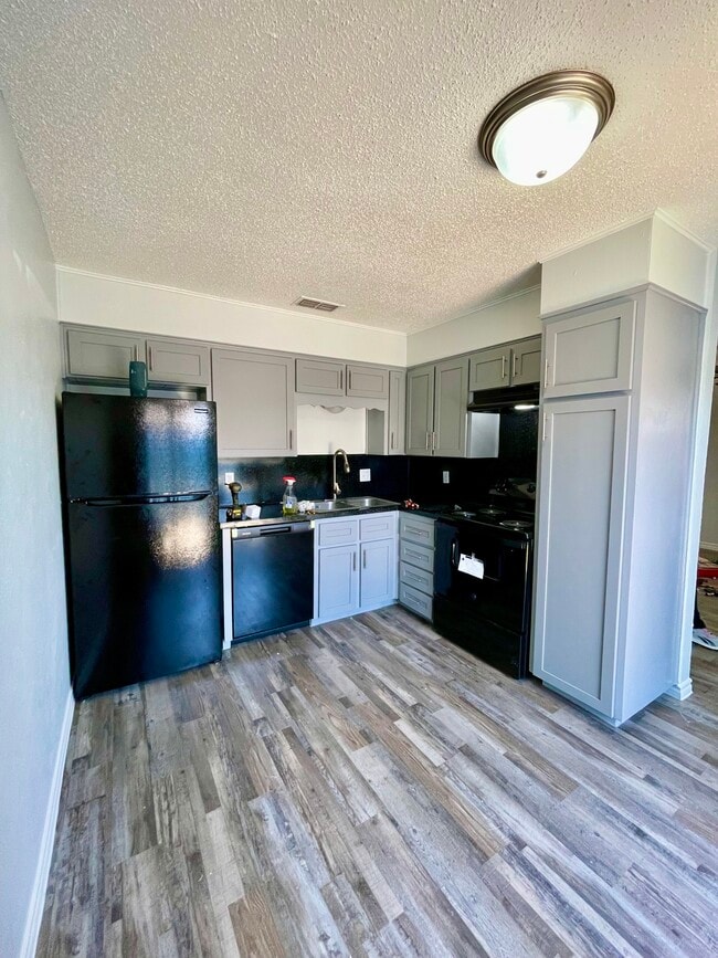 Foto del edificio - Century Oaks