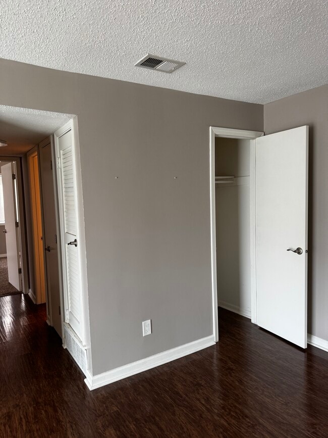 Photo - Benson Blvd Apartment