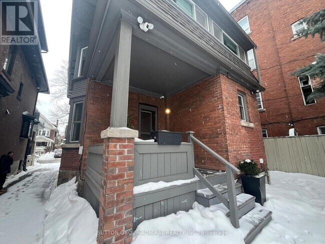 Building Photo - 335 Palmerston Blvd