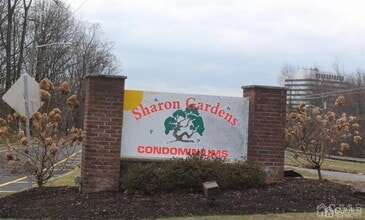 Building Photo - 321 Sharon Garden Ct