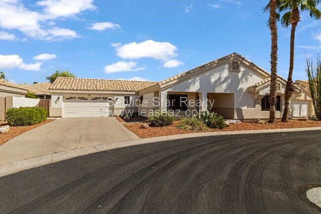 Building Photo - 14656 W Sandcreek Trail