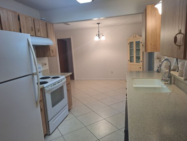 Foto del edificio - PELICAN COVE WEST 2BR 2BA FOR RENT