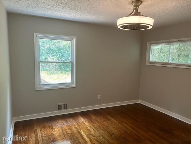 Building Photo - 3 br, 2 bath House - 2615 Yale Terrace