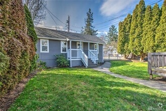 Building Photo - 3518 Lombard Ave