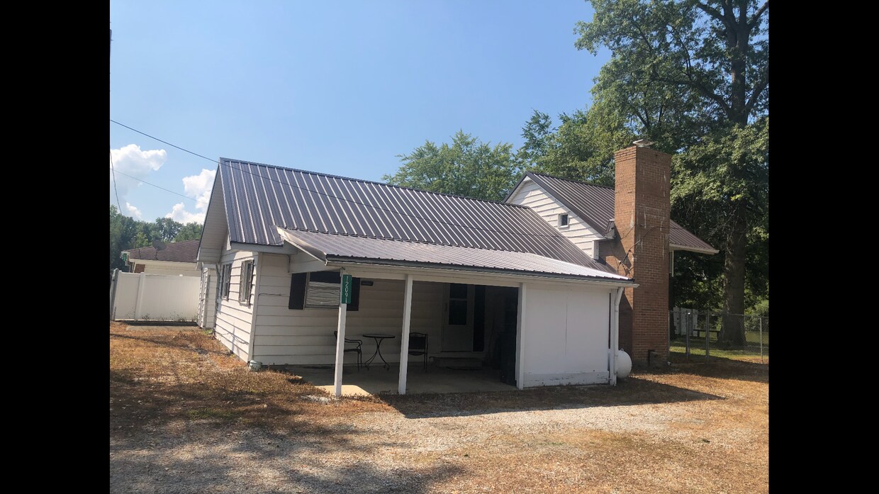 Primary Photo - 12091 Brun Dr
