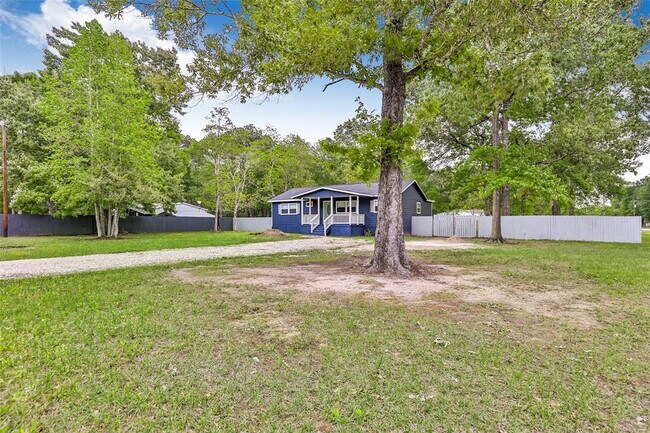Building Photo - 152 County Rd 2800