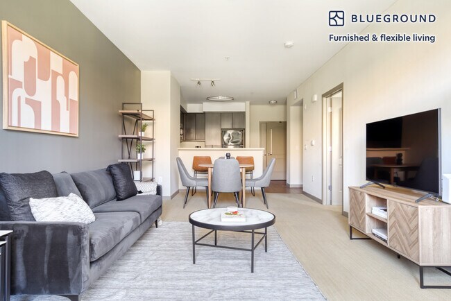 Building Photo - 7001 Sunne Ln