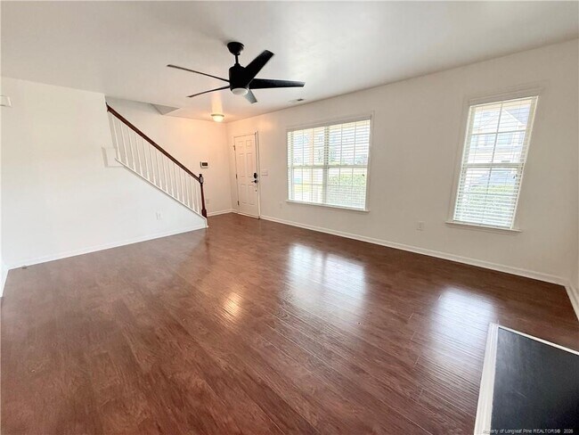 Foto del edificio - 52 Expedition Dr