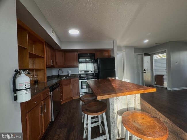 Building Photo - 3807 Babe Ct