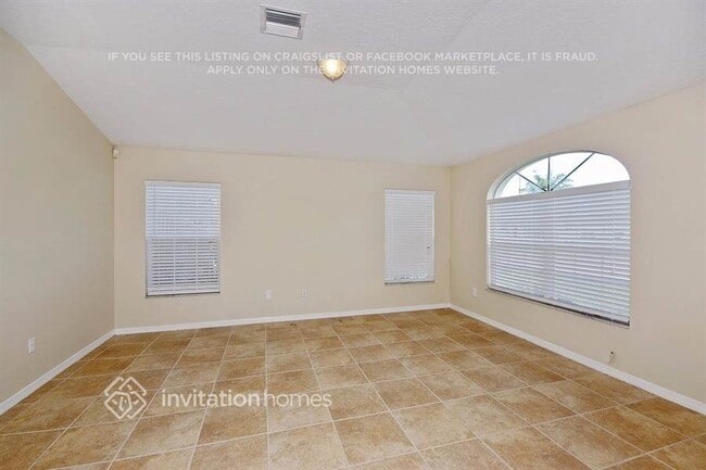 Building Photo - 1699 Rustic Way