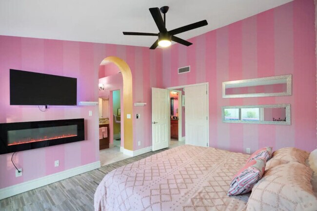 Foto del edificio - Barbie's Dreamworld Retreat| Scottsdale| w...