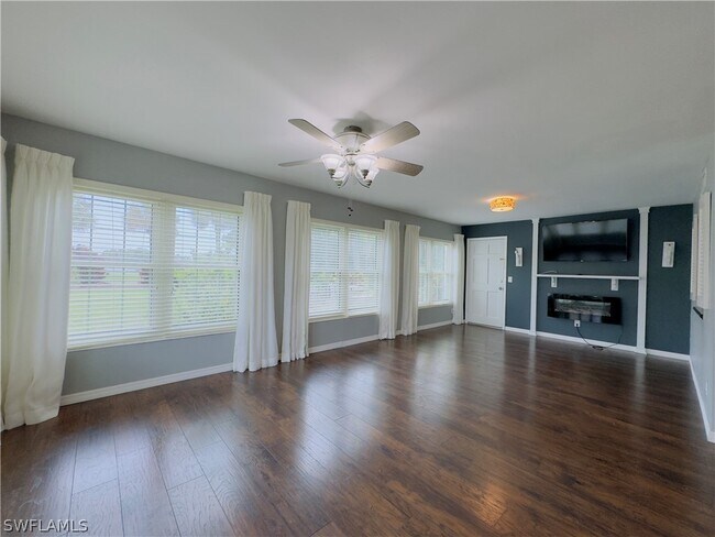 Building Photo - 13520 Stratford Pl Cir