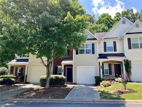 Building Photo - 921 Magnolia Leaf Dr