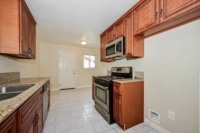 Foto del edificio - 450 Bard St