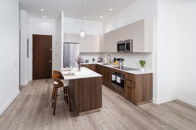 Foto del edificio - 140 Fulton St