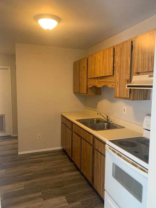 Building Photo - 790 Condit St