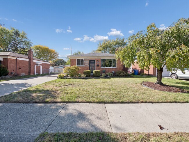 Foto del edificio - 26805 Richard Dr