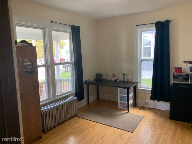 Foto del edificio - 4 br, 1.5 bath House - 1107 Ruby Ave