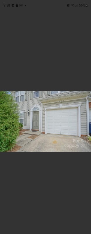 Building Photo - 4013 Holly Villa Cir