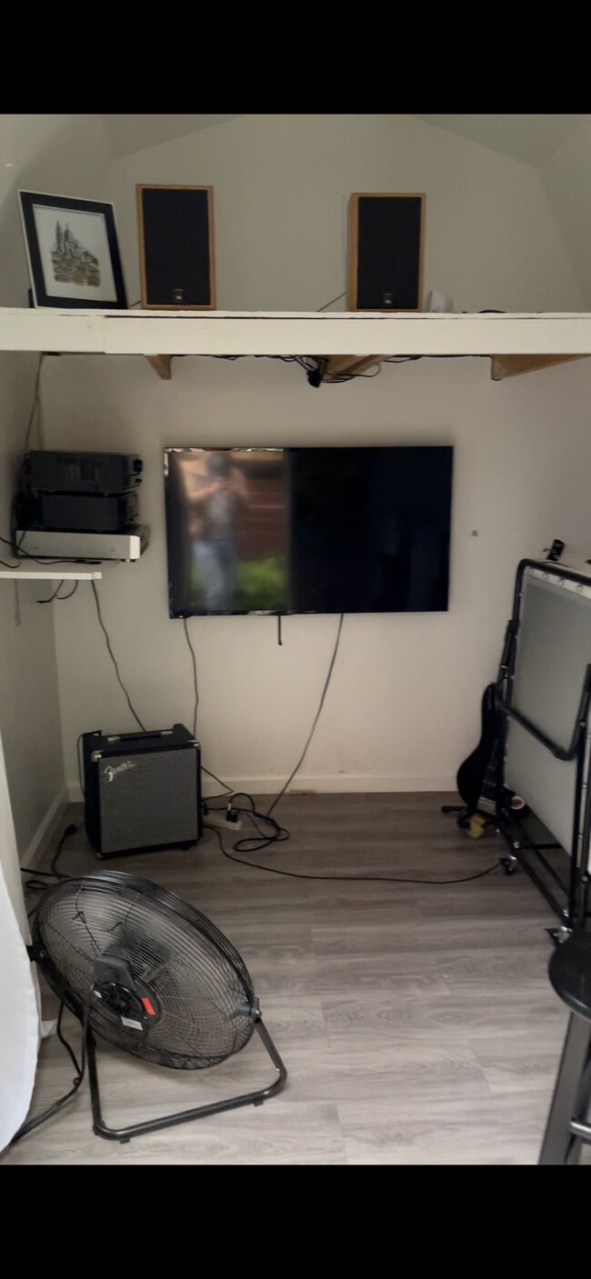 Inside music studio 1 - 523 Bainbridge St