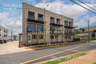 Building Photo - 1405 8th St