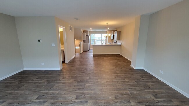 Foto del edificio - 2303 Upland Rd