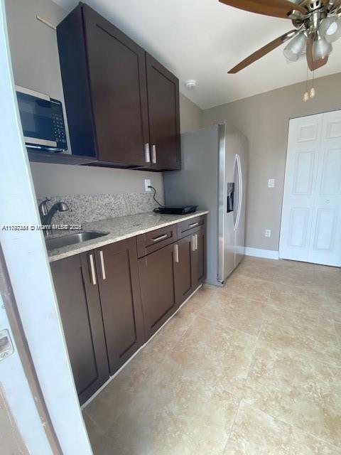 Foto del edificio - 11795 SW 222nd St
