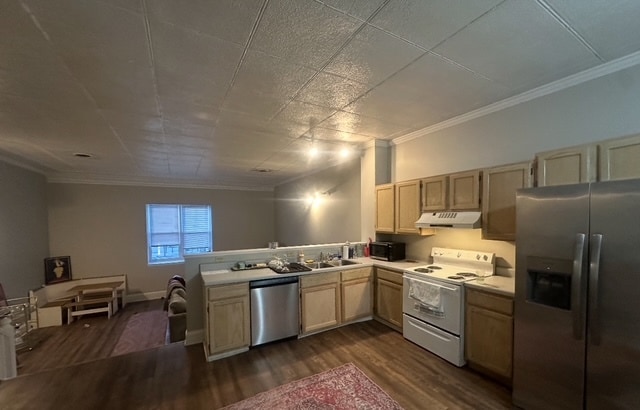 Unit 5 Kitchen - The Lofts on 5th