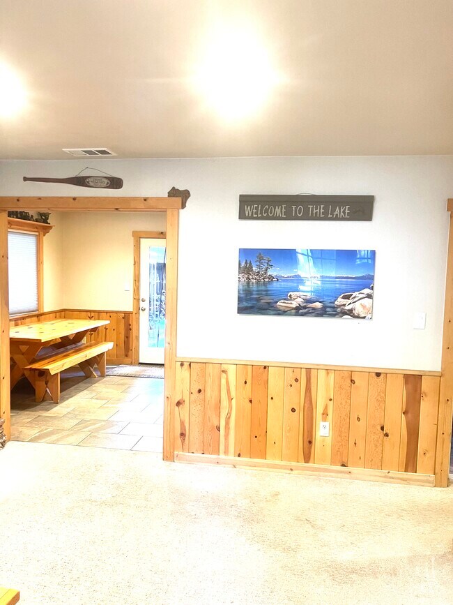 Foto del edificio - 814 Capistrano Ave