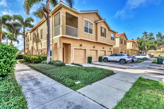 Foto del edificio - 3416 Parkridge Cir