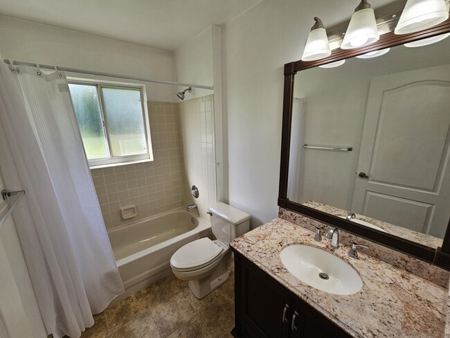 Building Photo - 9817 Boca Gardens Cir N