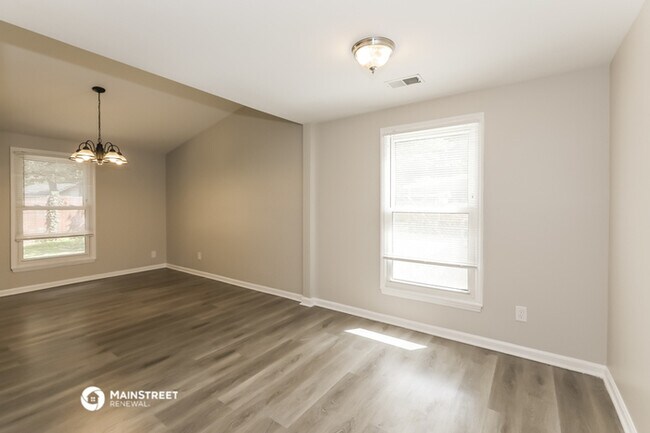 Building Photo - 5927 Sunrise Ct