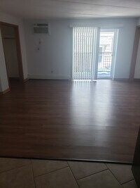 Hooker Avenue Apartments