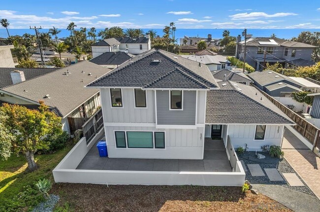 Building Photo - 5301 Los Robles Dr