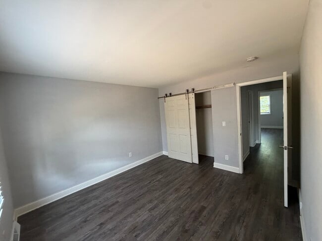 Building Photo - 3001 S 56th St