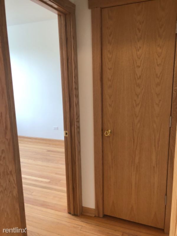 Foto del edificio - 2 br, 1 bath Apartment - 7445 S Phillips Ave