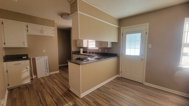 Foto del edificio - 17722 Michael Todd Ln