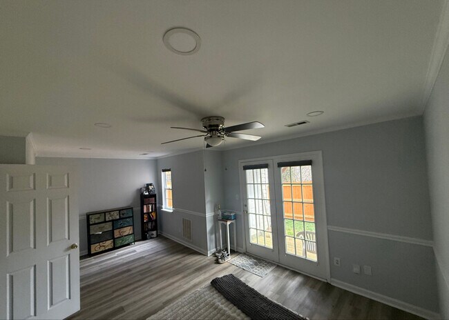 Building Photo - 3781 Winborne Ln