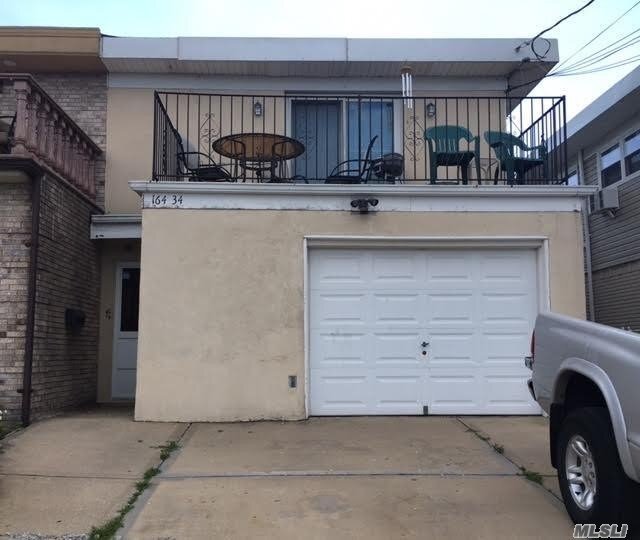 Primary Photo - 164-34 99th St