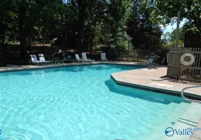 Foto del edificio - 2126 Belle Grove Dr SW