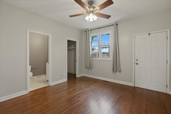Foto del edificio - 745 N Wood St