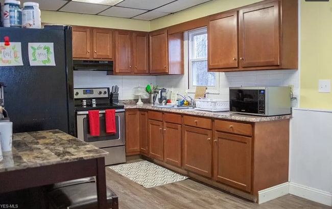 Foto del edificio - 7606 Thompson Sharpsville Rd NE