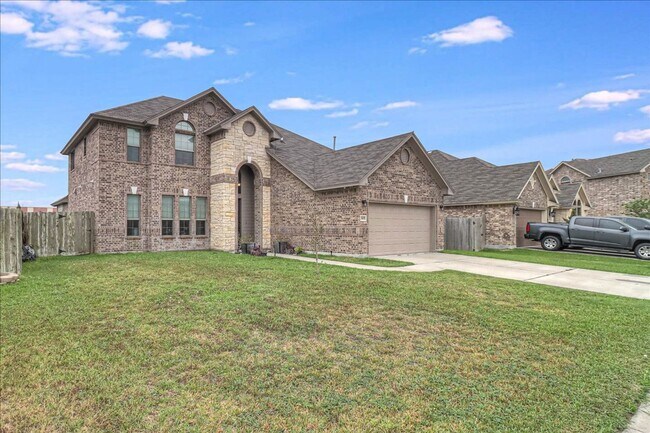 Building Photo - 7809 Pavo Real - 4/bedroom 3.5/bathroom - ...