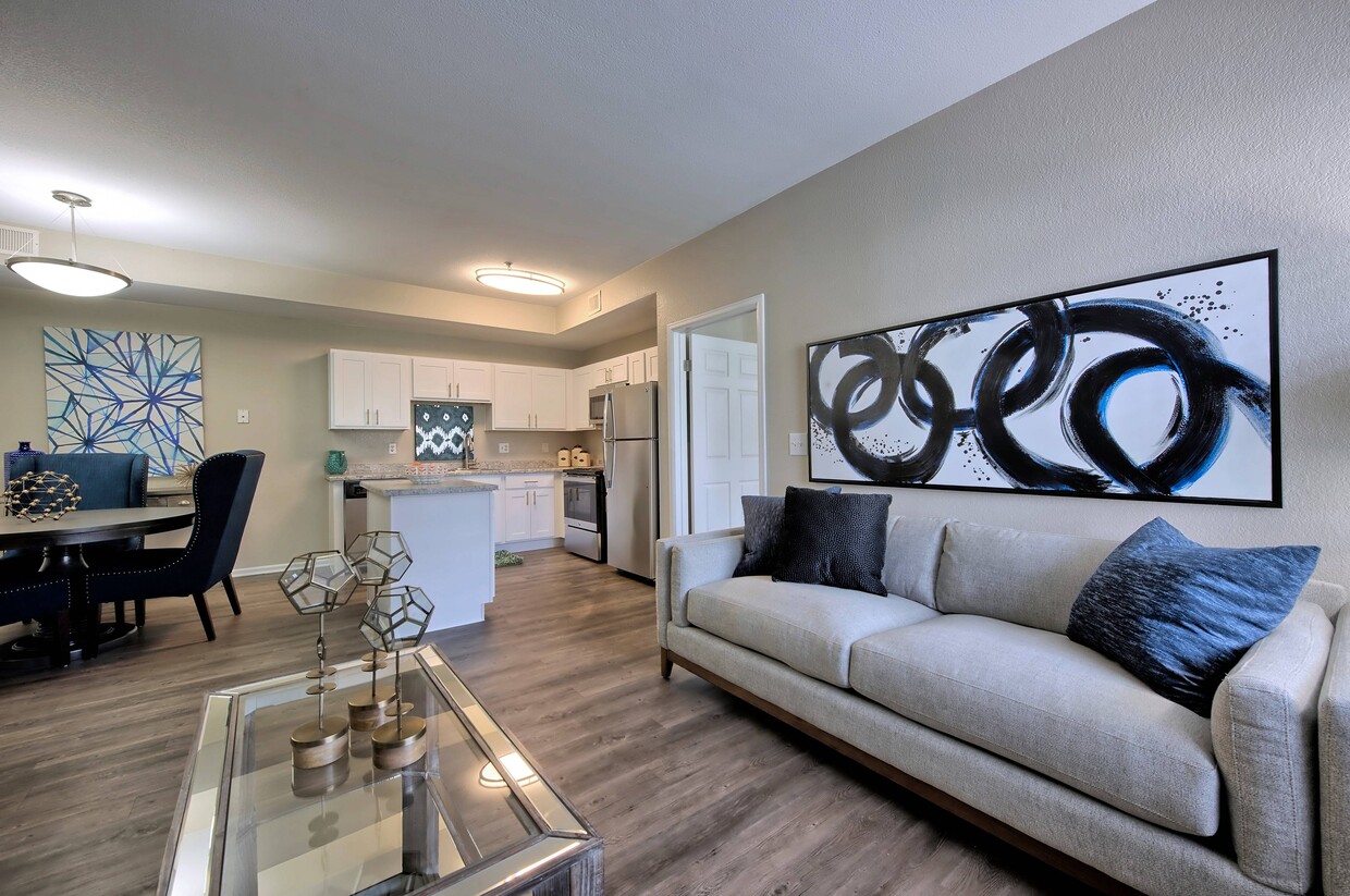 Spacious Living Room - PeakView by Horseshoe Lake Apartments