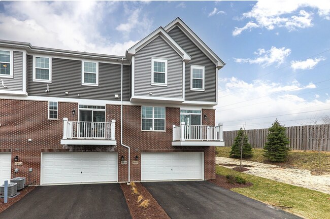 Building Photo - 4466 Monroe Ct