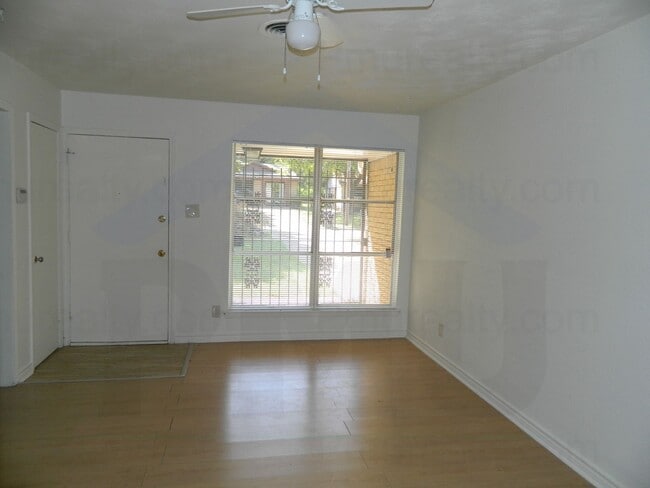 Building Photo - 7826 Overridge Dr