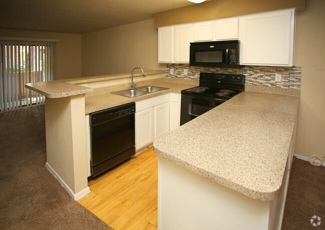 A1-Estudio-0BDx1BA-503SF - Pinehurst Place Apartments