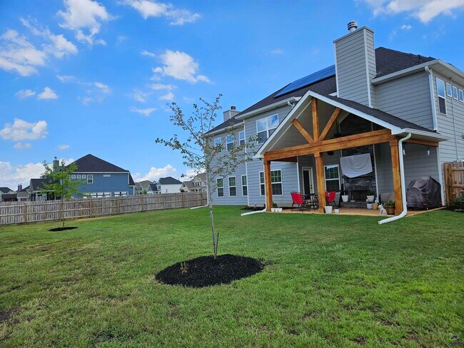 Foto del edificio - 101 Pearl Moss Ln