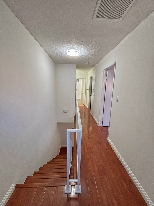 Foto del edificio - 7502 9th St