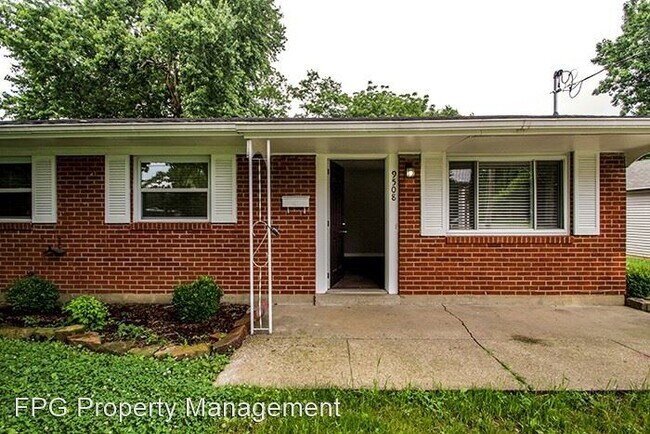 Building Photo - 4 br, 1 bath House - 9508 Titan Drive